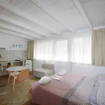 Old Bakery 3* ローマ